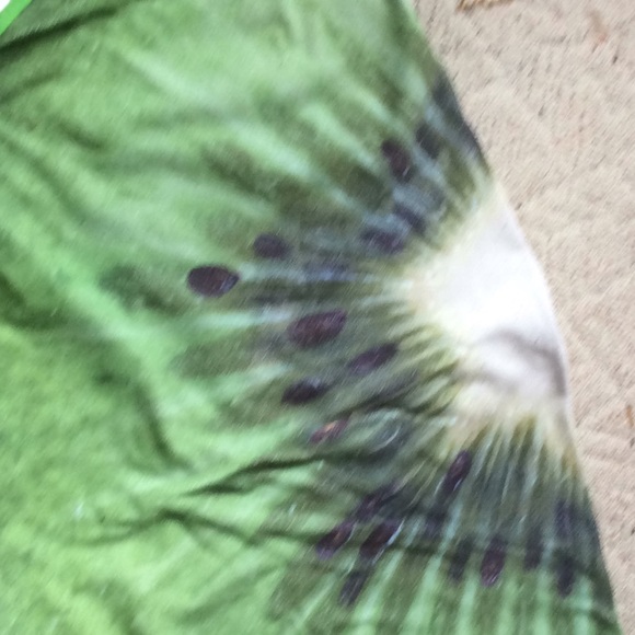 Round tablecloth - Picture 3 of 3